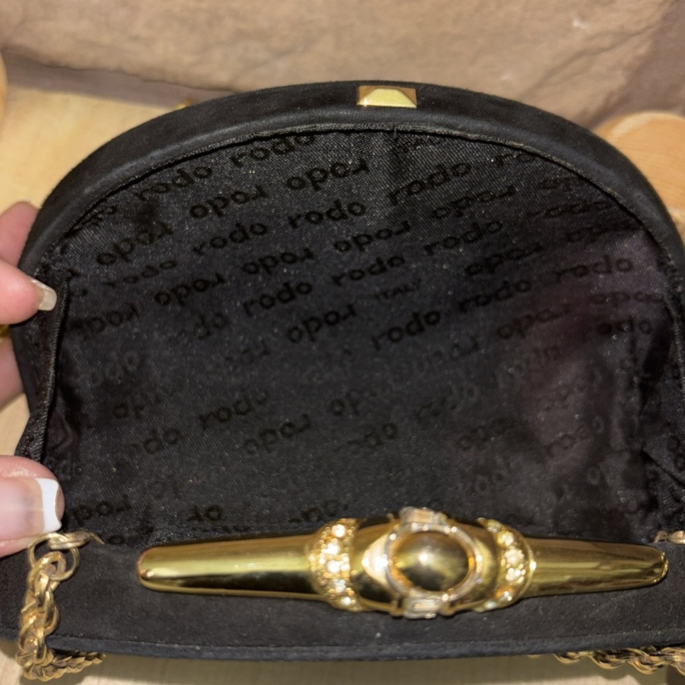 Rodo Velvet Minaudière - Black - Picture 6 of 6
